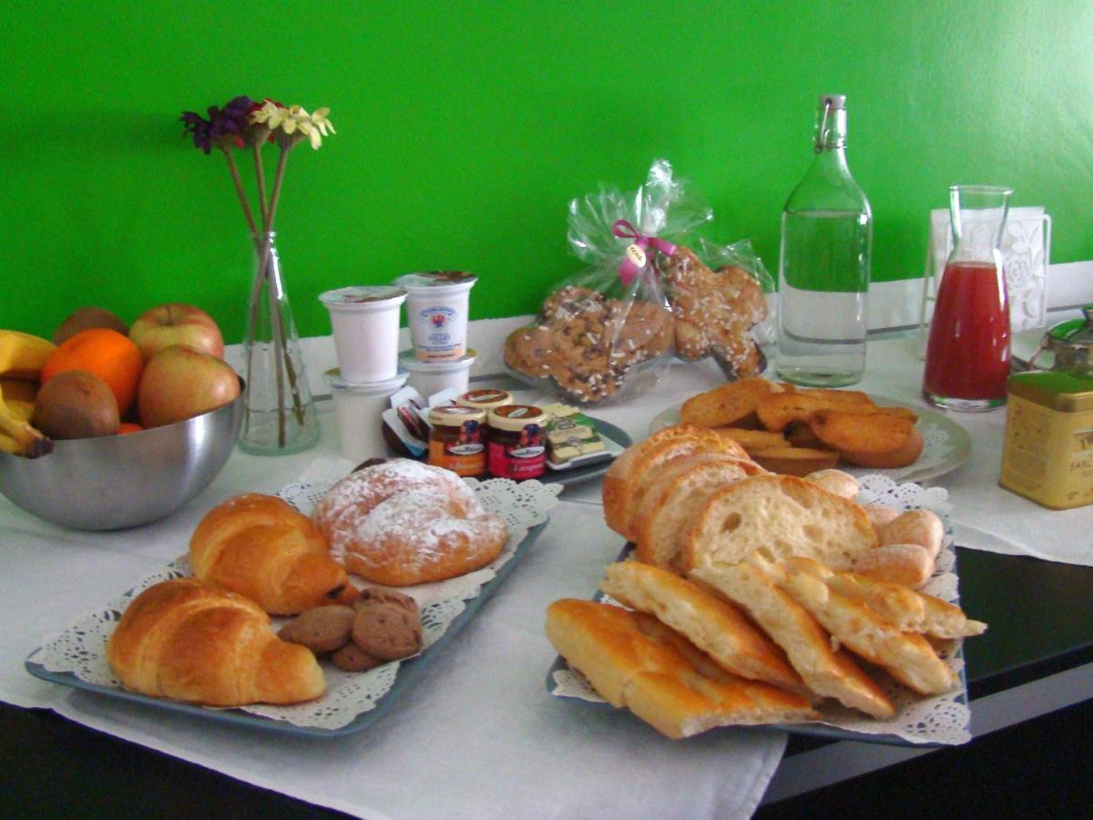 Girovagando B&B Genova Kültér fotó