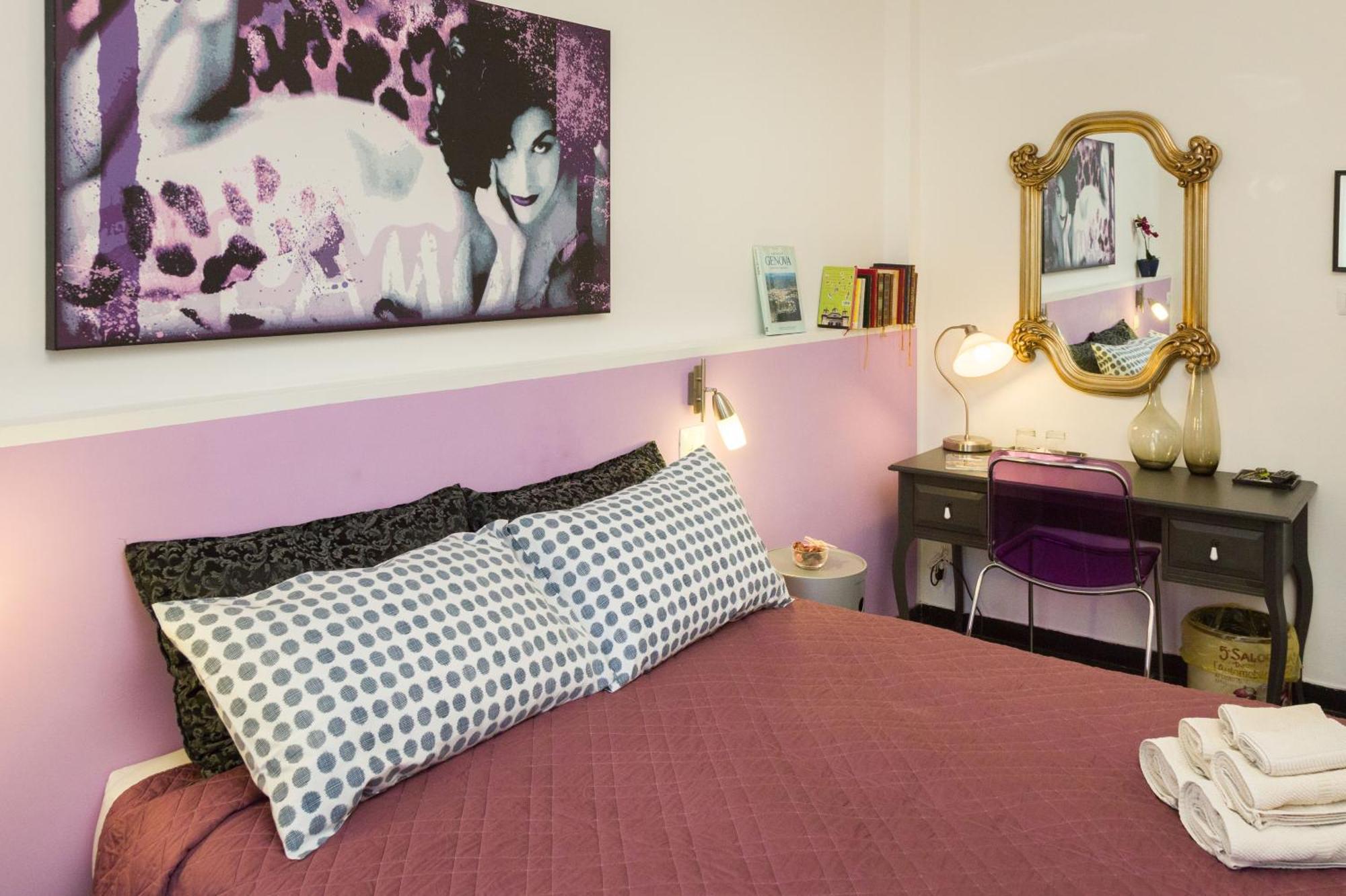 Girovagando B&B Genova Szoba fotó